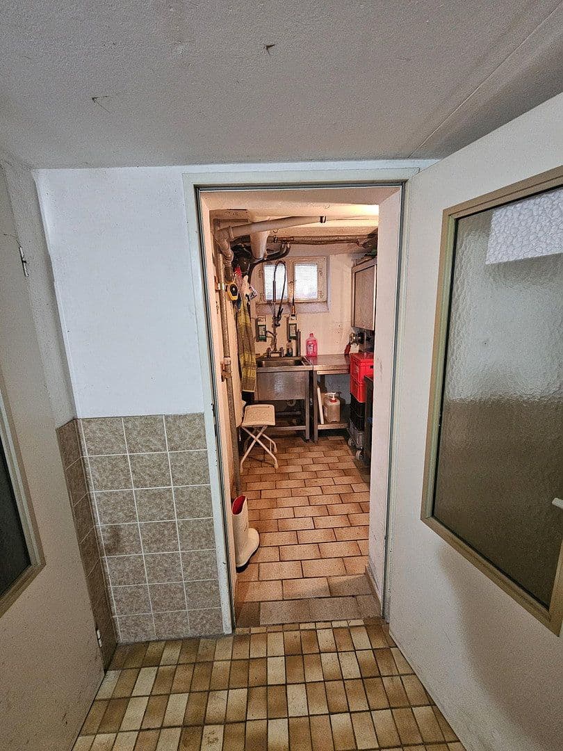Prodej domu 211 m², pozemek 815 m², Heinrich-Otto-Weg, 14, Homberg (Efze), Hessen Prodej domu 211 m², pozemek 815 m², Heinrich-Otto-Weg, 14, Homberg (Efze), Hessen