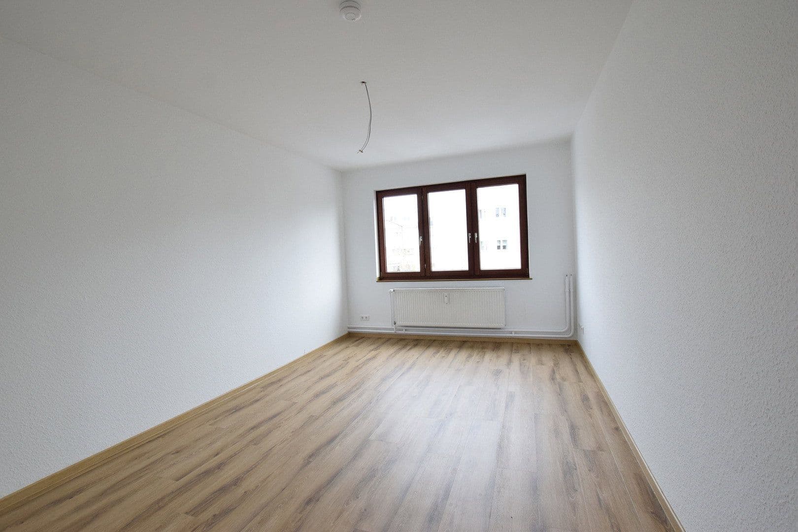 Pronájem bytu 2+1 61 m², Köln, Severní Porýní-Vestfálsko Pronájem bytu 2+1 61 m², Köln, Severní Porýní-Vestfálsko