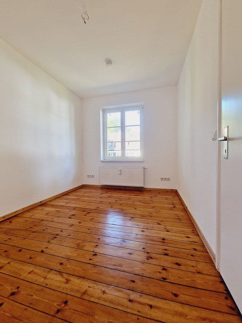Pronájem domu 110 m², pozemek 350 m², Alte Landstrasse 30, Wolfsburg, Dolní Sasko Pronájem domu 110 m², pozemek 350 m², Alte Landstrasse 30, Wolfsburg, Dolní Sasko