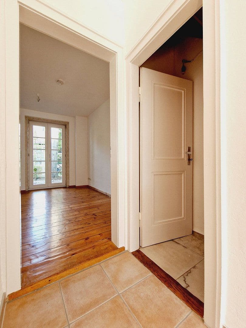 Pronájem domu 110 m², pozemek 350 m², Alte Landstrasse 30, Wolfsburg, Dolní Sasko Pronájem domu 110 m², pozemek 350 m², Alte Landstrasse 30, Wolfsburg, Dolní Sasko