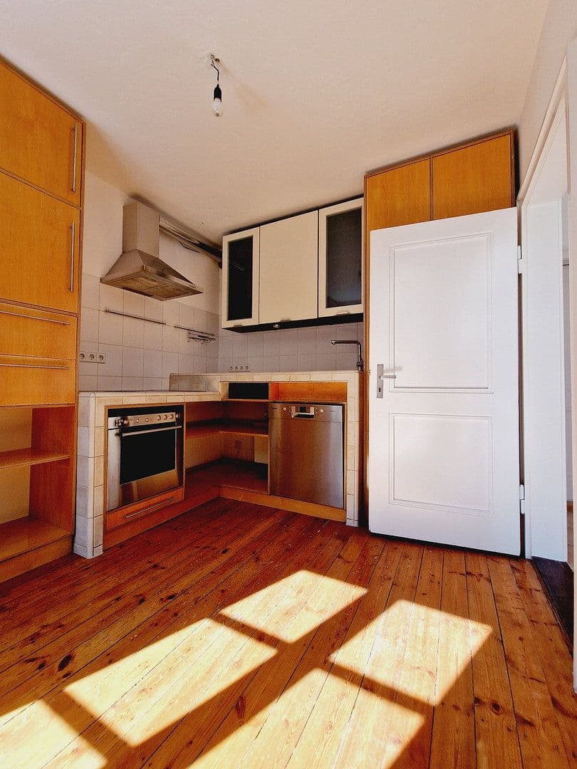 Pronájem domu 110 m², pozemek 350 m², Alte Landstrasse 30, Wolfsburg, Dolní Sasko Pronájem domu 110 m², pozemek 350 m², Alte Landstrasse 30, Wolfsburg, Dolní Sasko