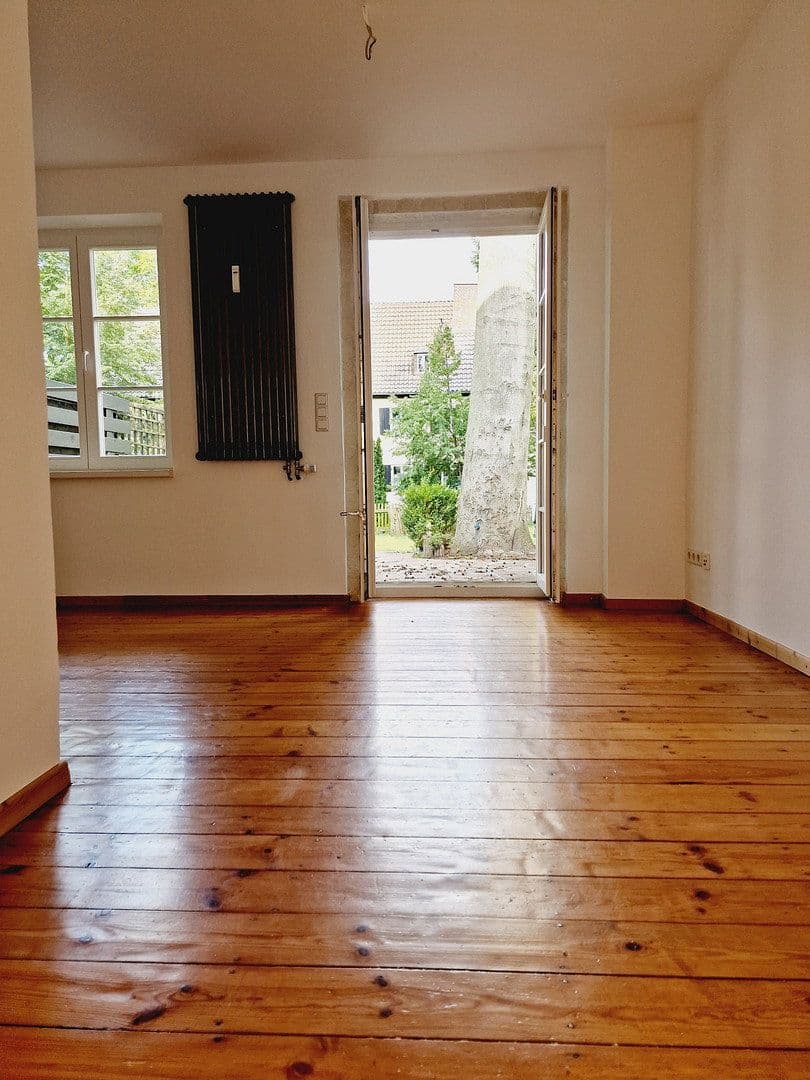 Pronájem domu 110 m², pozemek 350 m², Alte Landstrasse 30, Wolfsburg, Dolní Sasko Pronájem domu 110 m², pozemek 350 m², Alte Landstrasse 30, Wolfsburg, Dolní Sasko