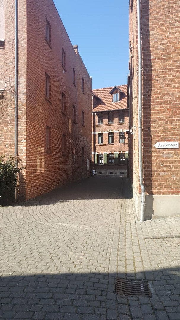 Pronájem kanceláře 15 m², Quedlinburg, Sasko-Anhaltsko Pronájem kanceláře 15 m², Quedlinburg, Sasko-Anhaltsko