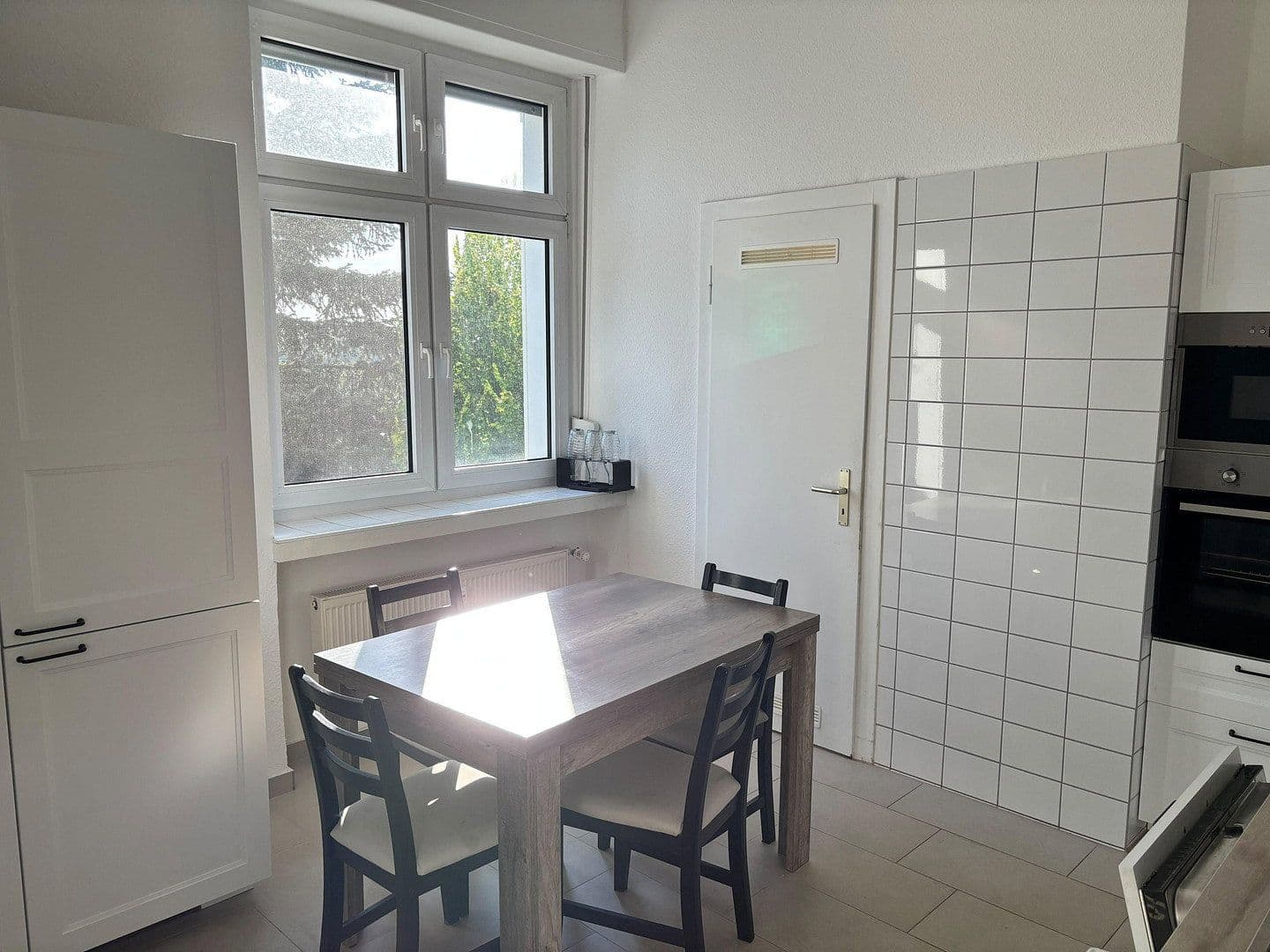 Pronájem bytu 3+1 98 m², Jägerhofstraße 40, Wuppertal, Severní Porýní-Vestfálsko Pronájem bytu 3+1 98 m², Jägerhofstraße 40, Wuppertal, Severní Porýní-Vestfálsko