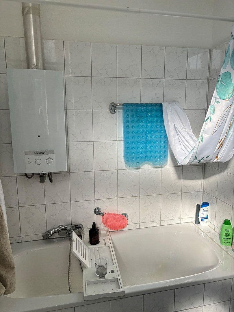 Pronájem bytu 3+1 98 m², Jägerhofstraße 40, Wuppertal, Severní Porýní-Vestfálsko Pronájem bytu 3+1 98 m², Jägerhofstraße 40, Wuppertal, Severní Porýní-Vestfálsko