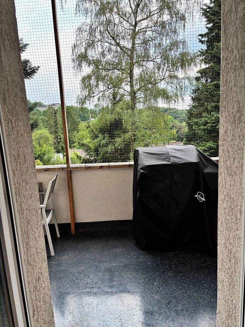 Pronájem bytu 3+1 98 m², Jägerhofstraße 40, Wuppertal, Severní Porýní-Vestfálsko Pronájem bytu 3+1 98 m², Jägerhofstraße 40, Wuppertal, Severní Porýní-Vestfálsko
