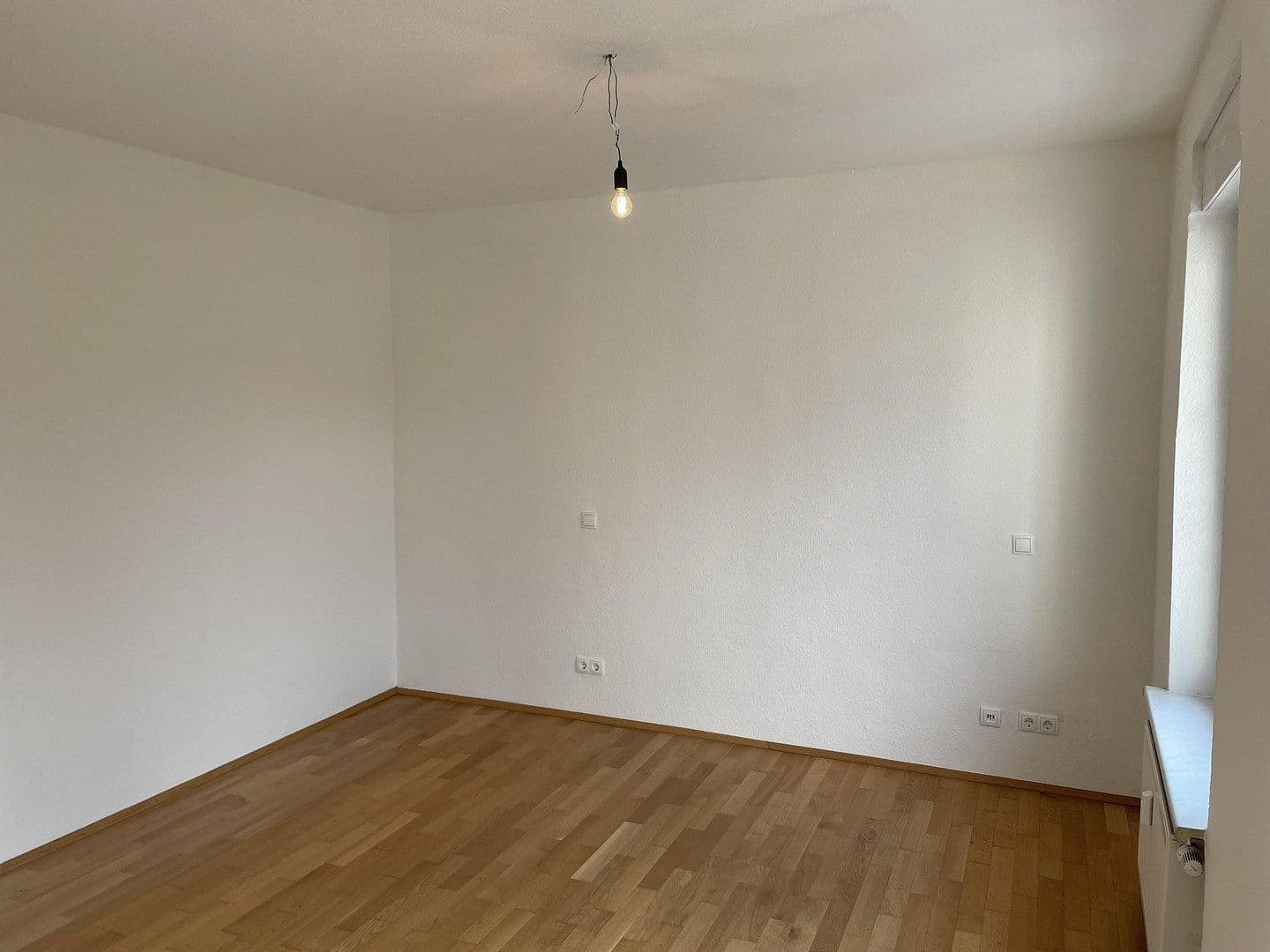 Pronájem bytu 3+1 67 m², Bahnhofstrasse 41, Andernach, Porýní-Falc Pronájem bytu 3+1 67 m², Bahnhofstrasse 41, Andernach, Porýní-Falc