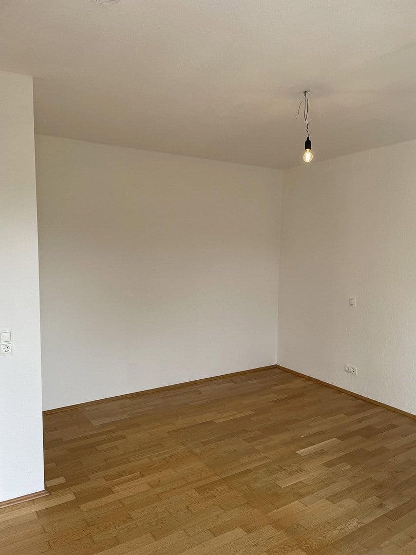 Pronájem bytu 3+1 67 m², Bahnhofstrasse 41, Andernach, Porýní-Falc Pronájem bytu 3+1 67 m², Bahnhofstrasse 41, Andernach, Porýní-Falc