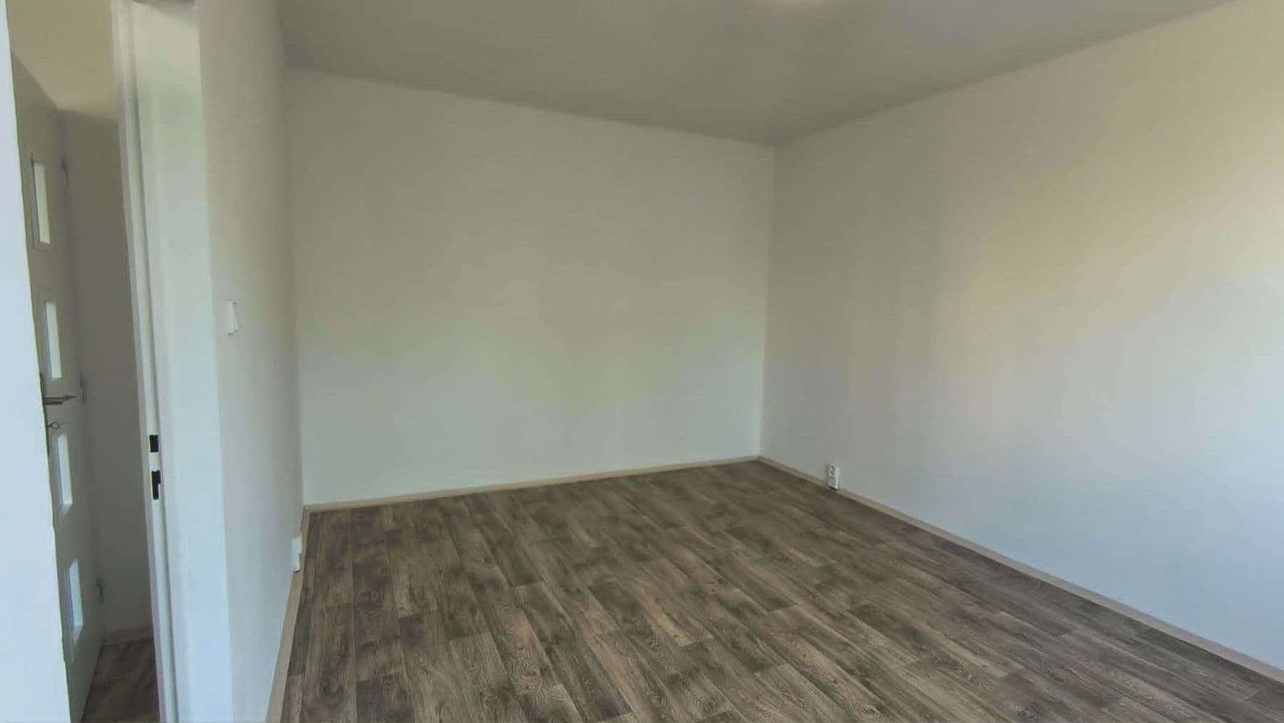 Prodej bytu 1+1 35 m², Sídliště Za Chlumem, Bílina, Ústecký kraj Prodej bytu 1+1 35 m², Sídliště Za Chlumem, Bílina, Ústecký kraj