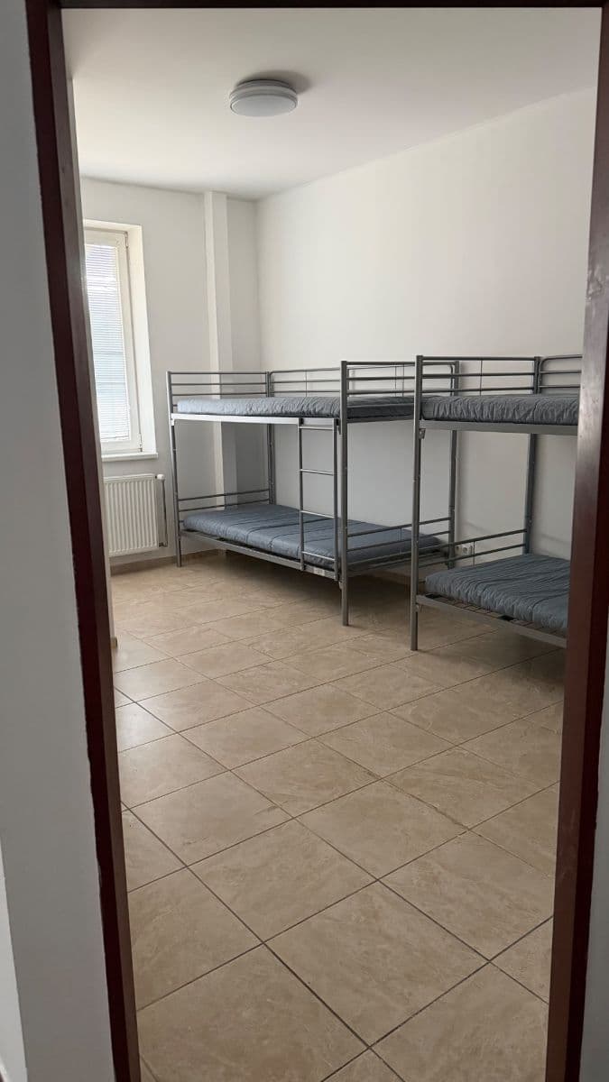 Pronájem bytu 1+1 35 m², Postoloprtská, Louny, Ústecký kraj Pronájem bytu 1+1 35 m², Postoloprtská, Louny, Ústecký kraj