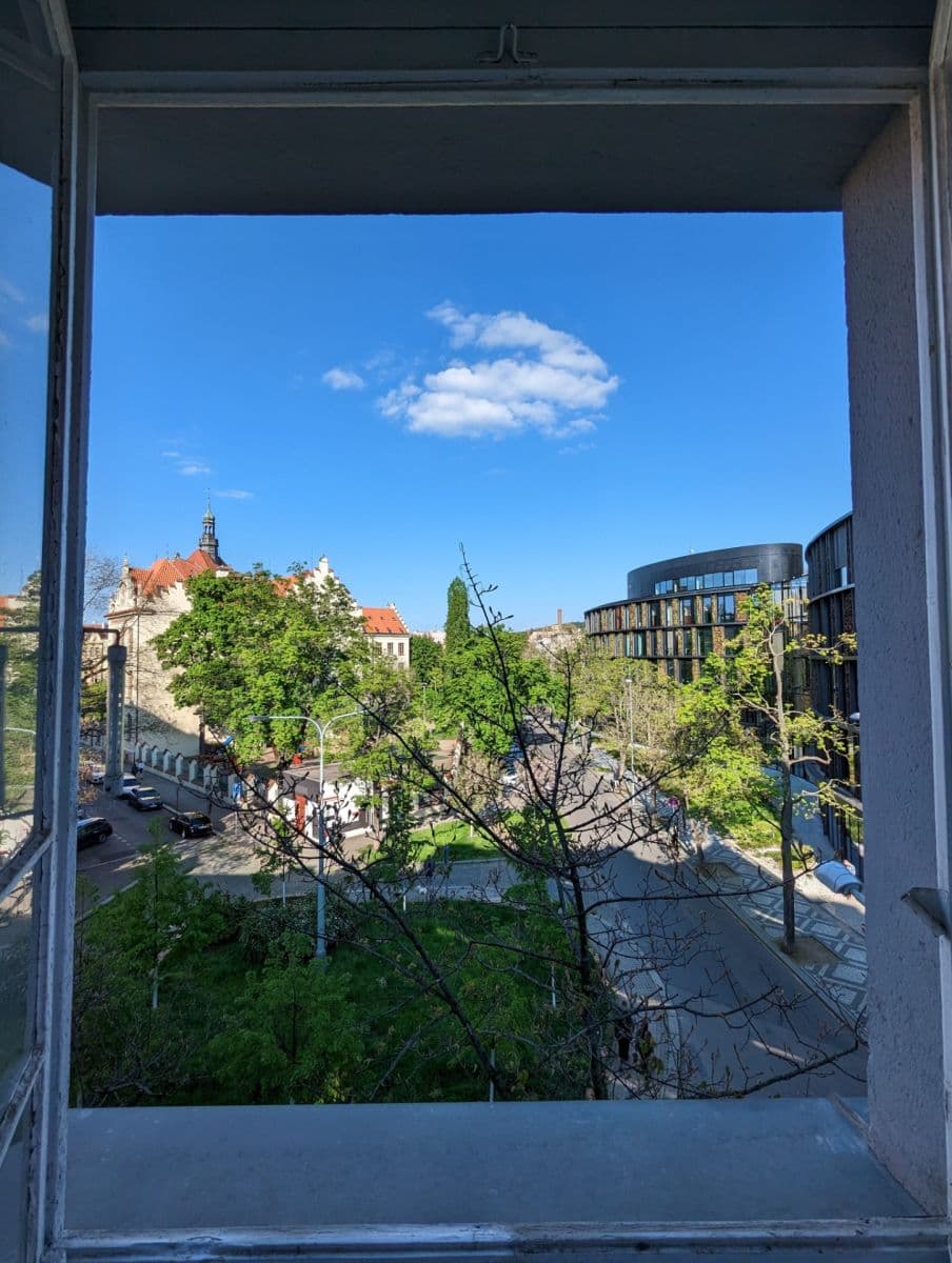 Pronájem bytu 2+kk 56 m², Pernerova, Praha, Praha Pronájem bytu 2+kk 56 m², Pernerova, Praha, Praha