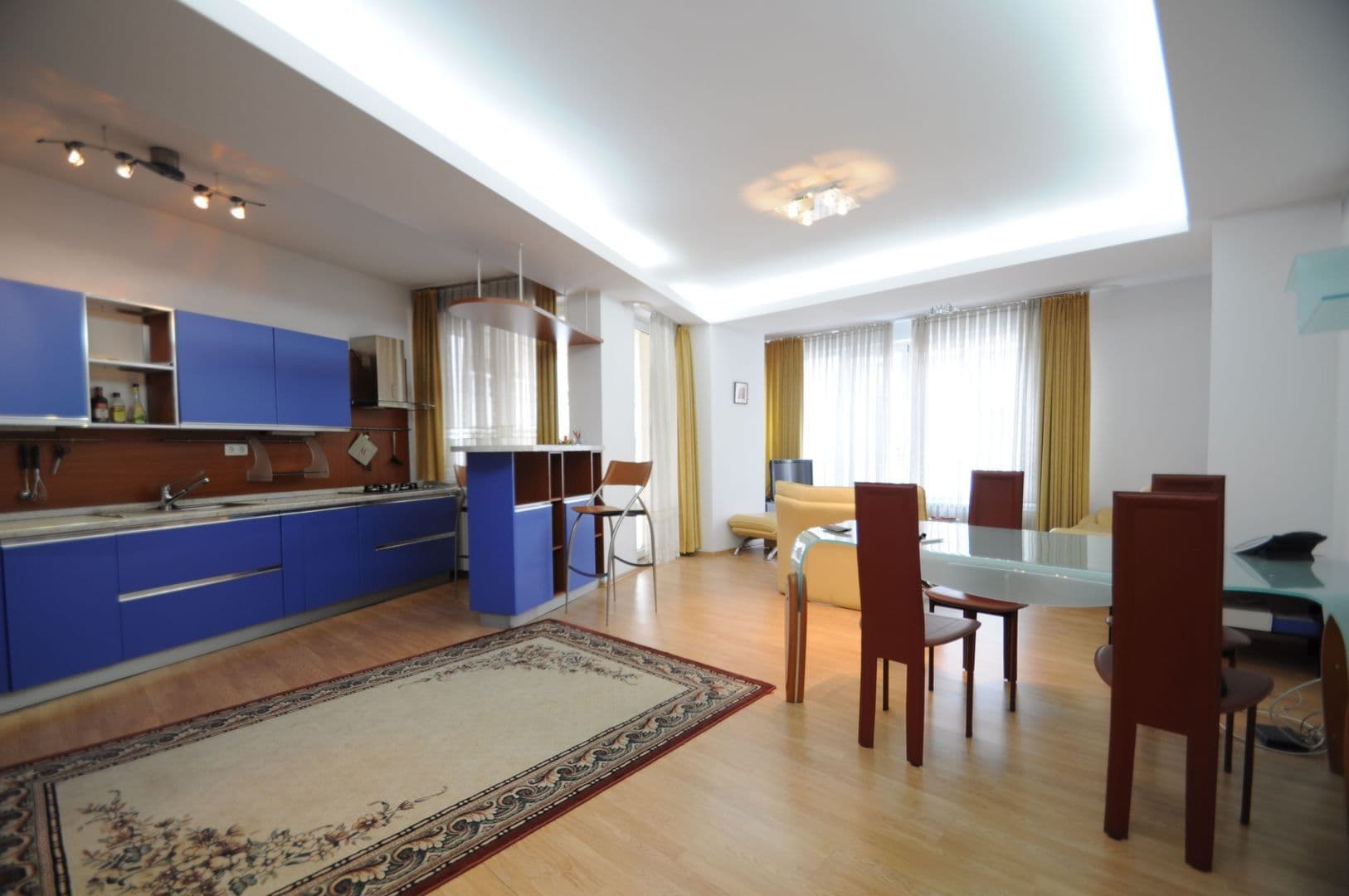 Pronájem bytu 2+1 73 m², U Půjčovny, Praha, Praha Pronájem bytu 2+1 73 m², U Půjčovny, Praha, Praha