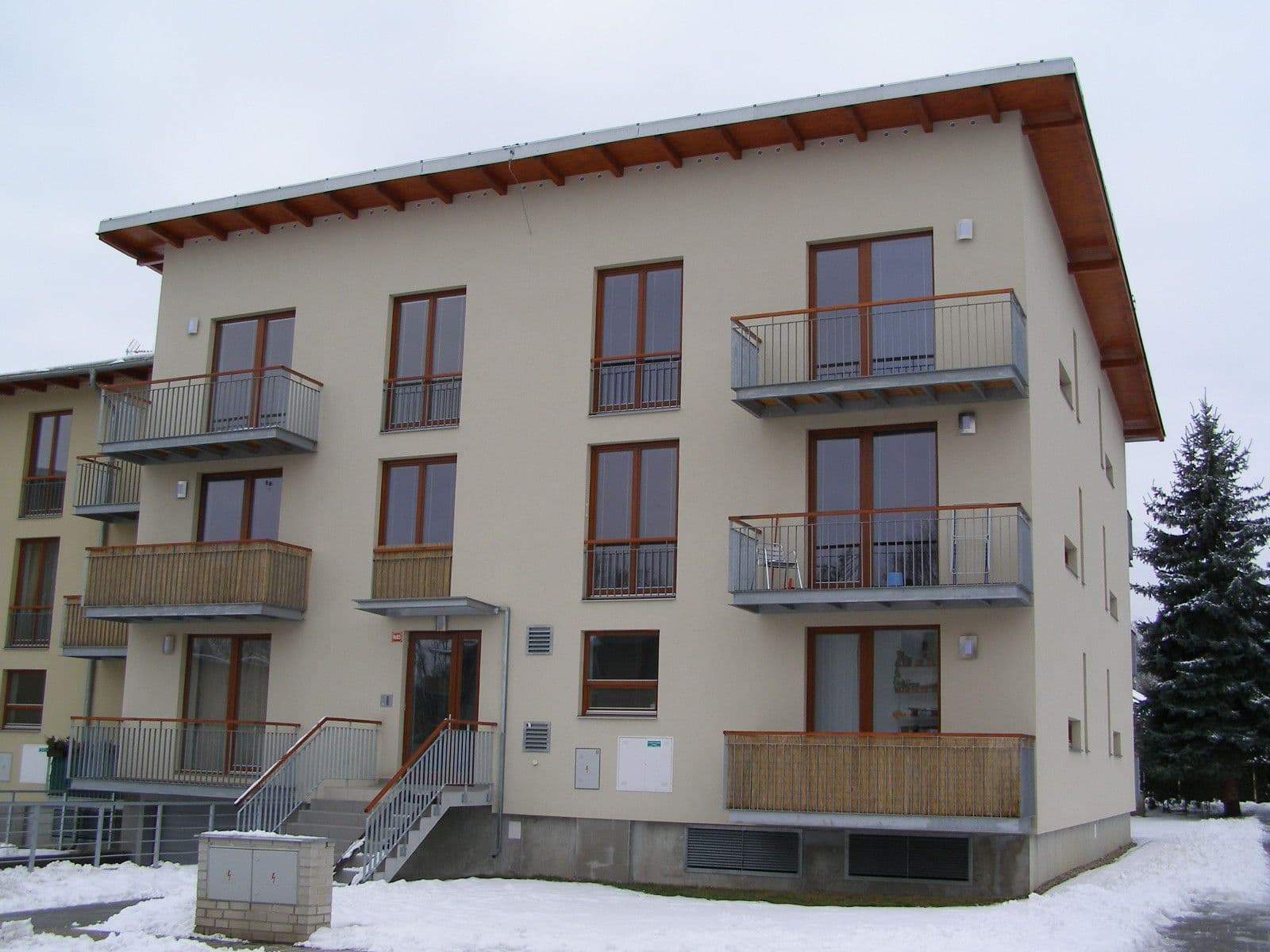 Pronájem bytu 2+kk 49 m², Ohradní, Kamenice, Středočeský kraj Pronájem bytu 2+kk 49 m², Ohradní, Kamenice, Středočeský kraj