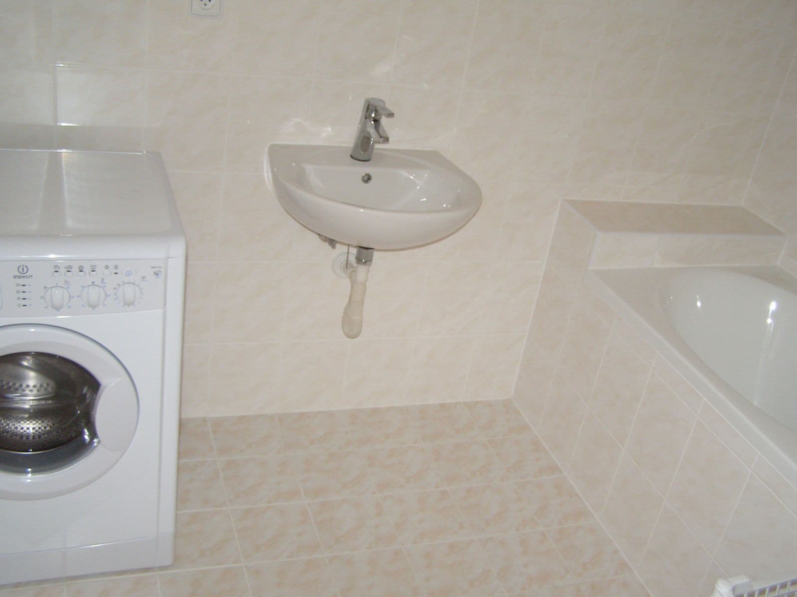 Pronájem bytu 2+kk 49 m², Ohradní, Kamenice, Středočeský kraj Pronájem bytu 2+kk 49 m², Ohradní, Kamenice, Středočeský kraj