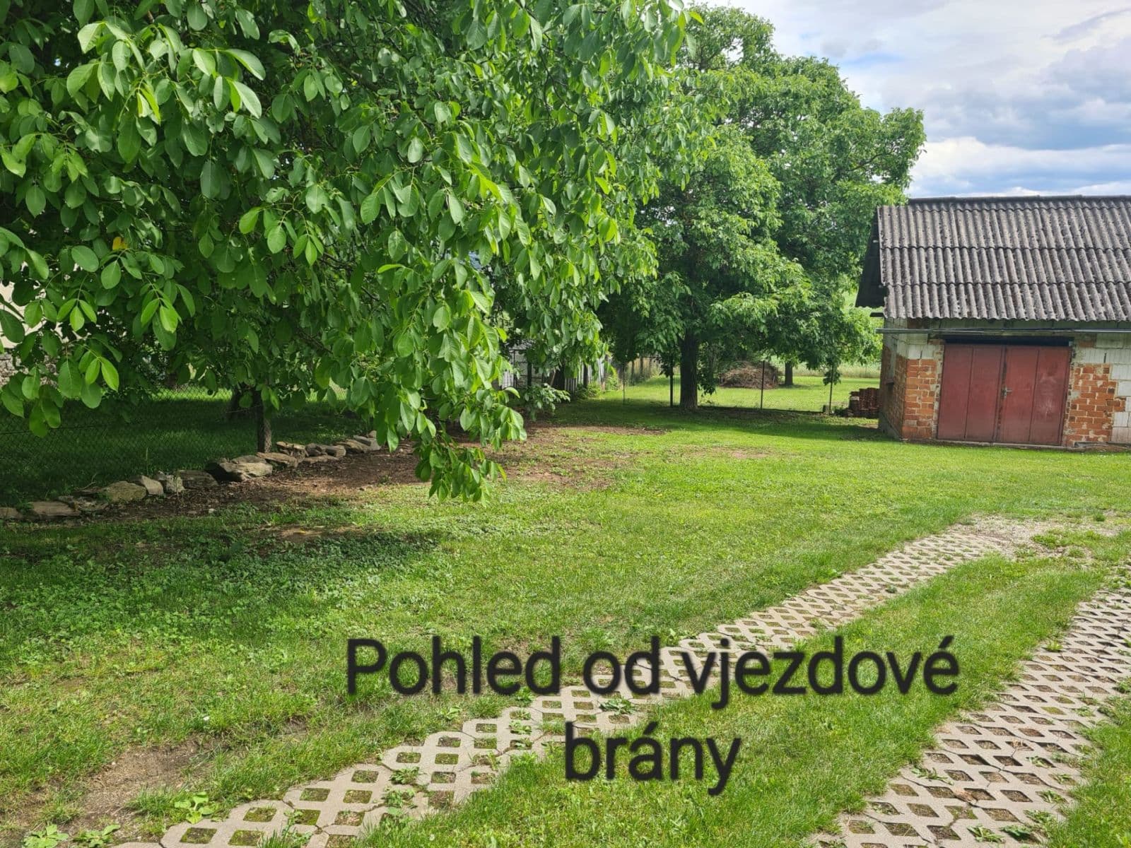 Prodej domu 117 m², pozemek 3.547 m², Miloňovice, Jihočeský kraj Prodej domu 117 m², pozemek 3.547 m², Miloňovice, Jihočeský kraj