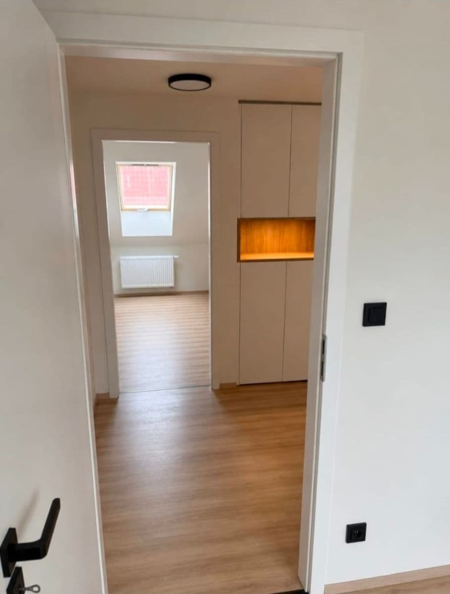 Pronájem bytu 3+kk 75 m², Zelený pruh, Praha, Praha Pronájem bytu 3+kk 75 m², Zelený pruh, Praha, Praha