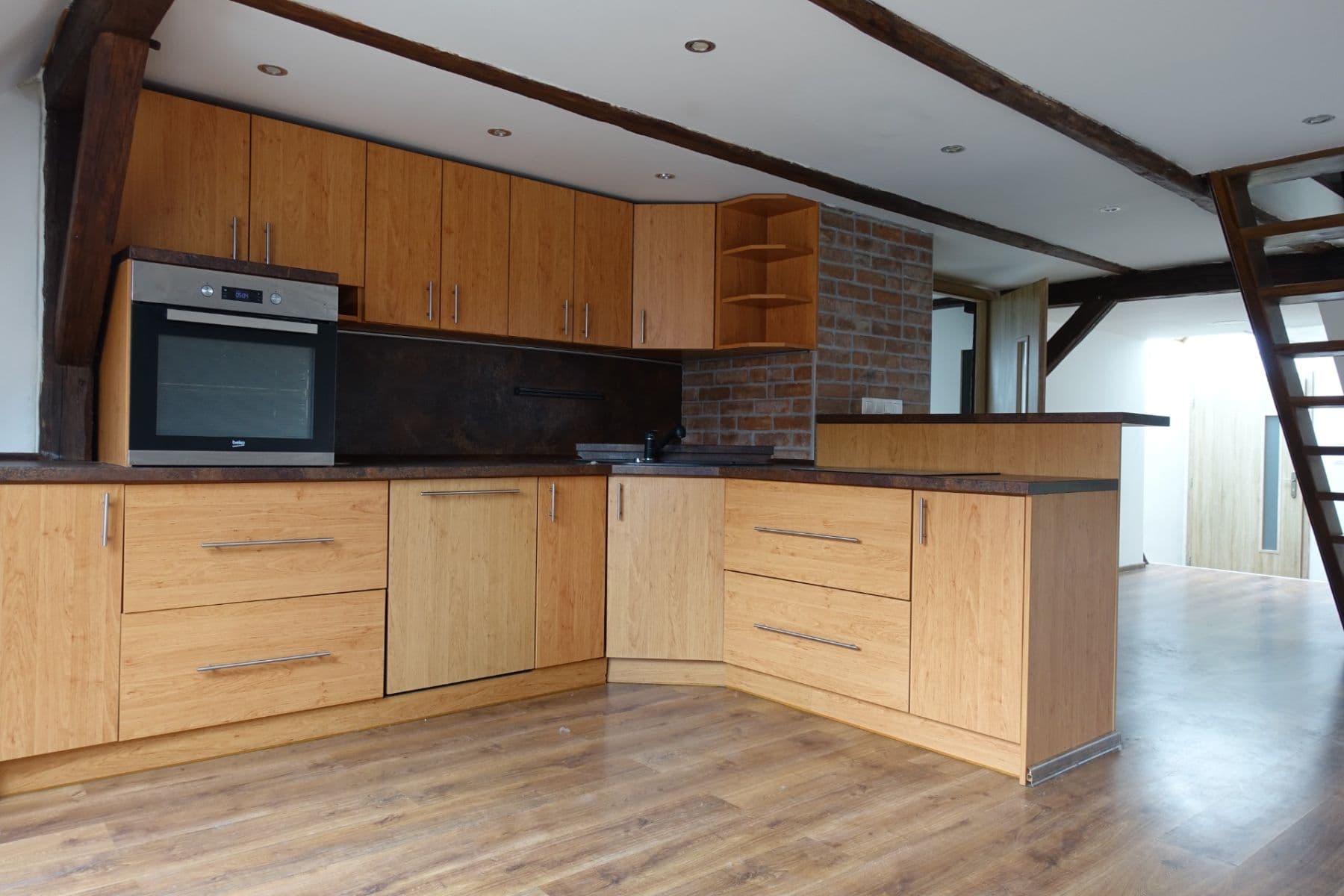 Pronájem bytu 2+kk 105 m², Polské lidové armády, Úštěk, Ústecký kraj Pronájem bytu 2+kk 105 m², Polské lidové armády, Úštěk, Ústecký kraj