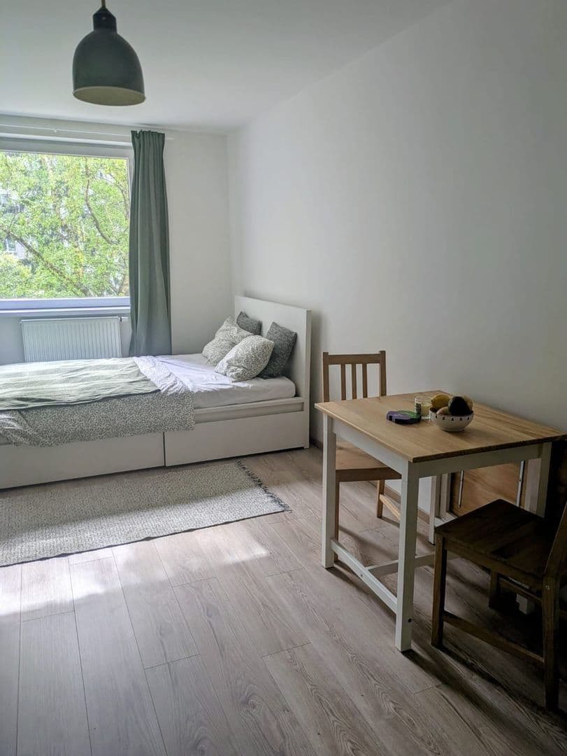 Pronájem bytu 1+kk 26 m², Kubánské náměstí, Praha, Praha Pronájem bytu 1+kk 26 m², Kubánské náměstí, Praha, Praha