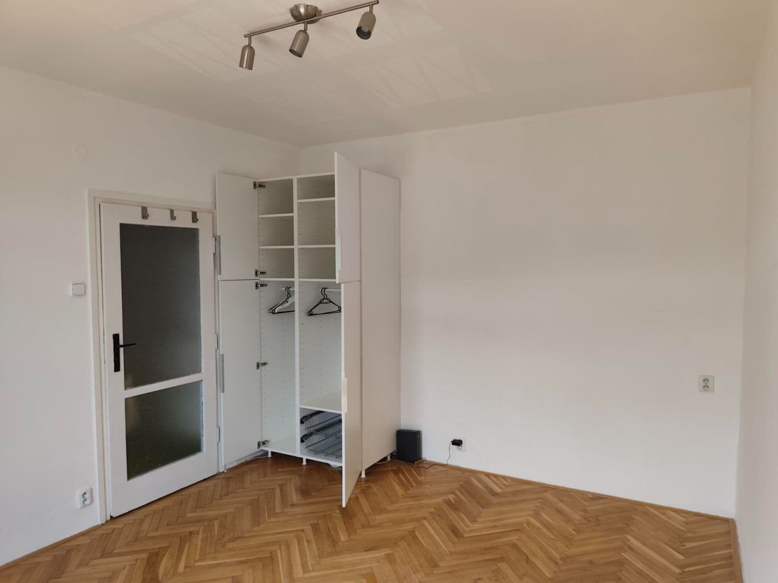 Pronájem bytu Garsoniéra 25 m², Obilní trh, Brno, Jihomoravský kraj Pronájem bytu Garsoniéra 25 m², Obilní trh, Brno, Jihomoravský kraj