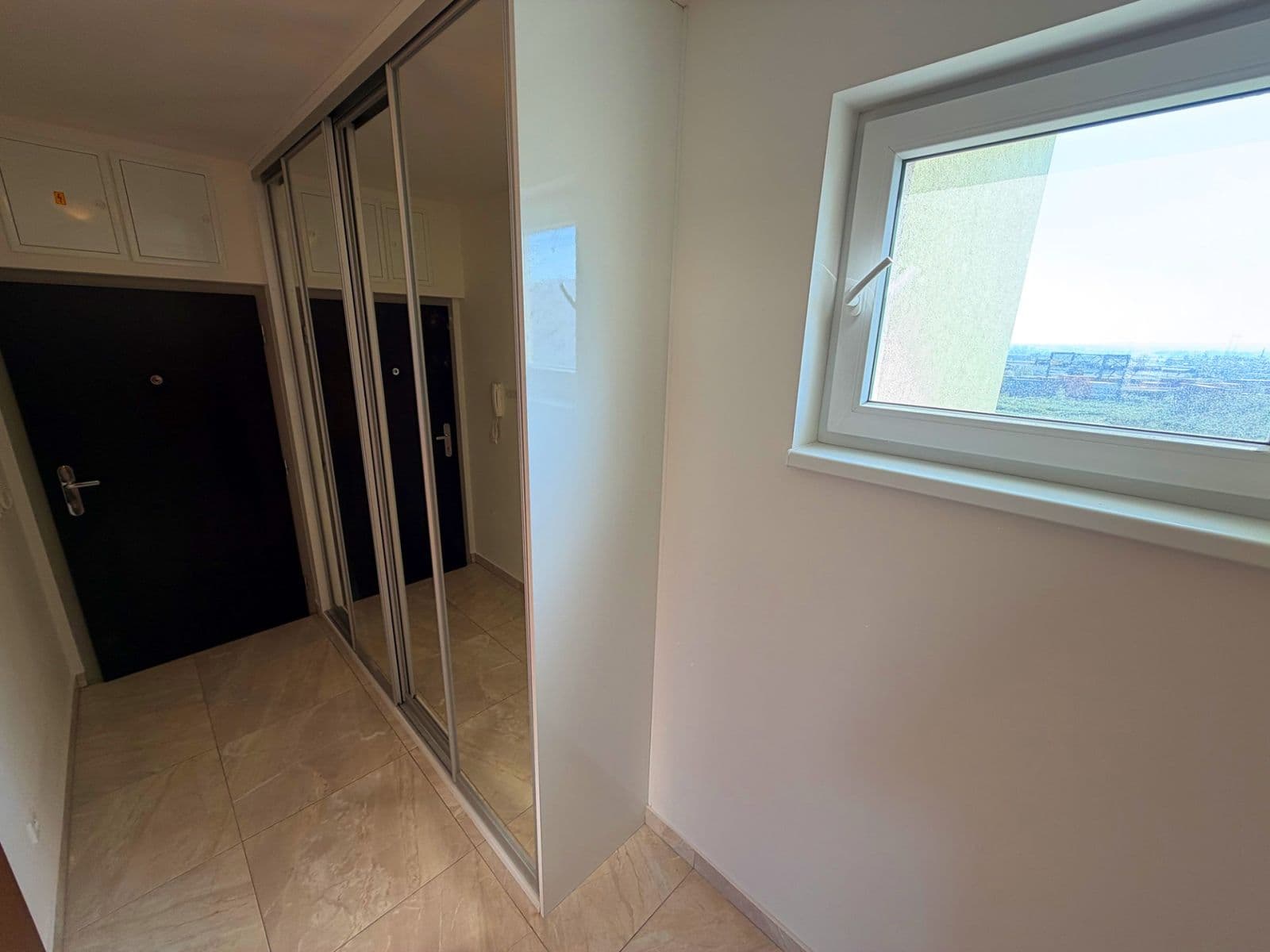 Pronájem bytu 2+kk 69 m², Hornoměcholupská, Praha, Praha Pronájem bytu 2+kk 69 m², Hornoměcholupská, Praha, Praha