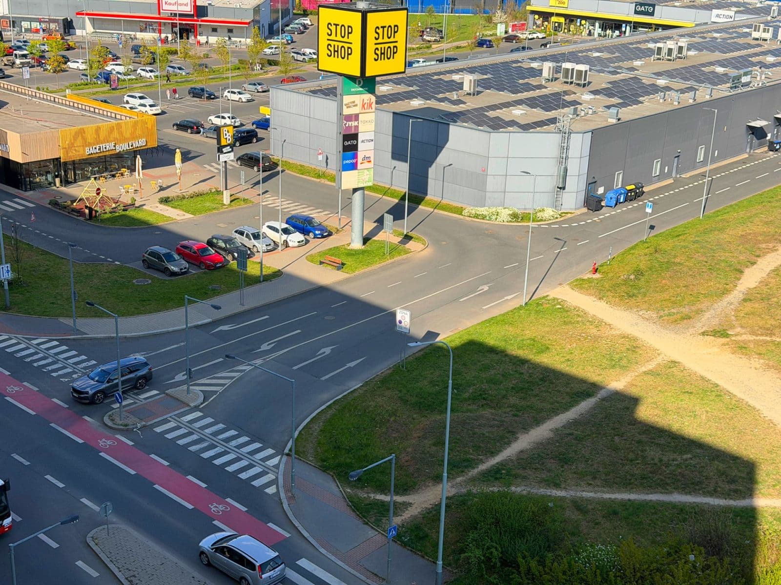 Pronájem bytu 2+kk 69 m², Hornoměcholupská, Praha, Praha Pronájem bytu 2+kk 69 m², Hornoměcholupská, Praha, Praha