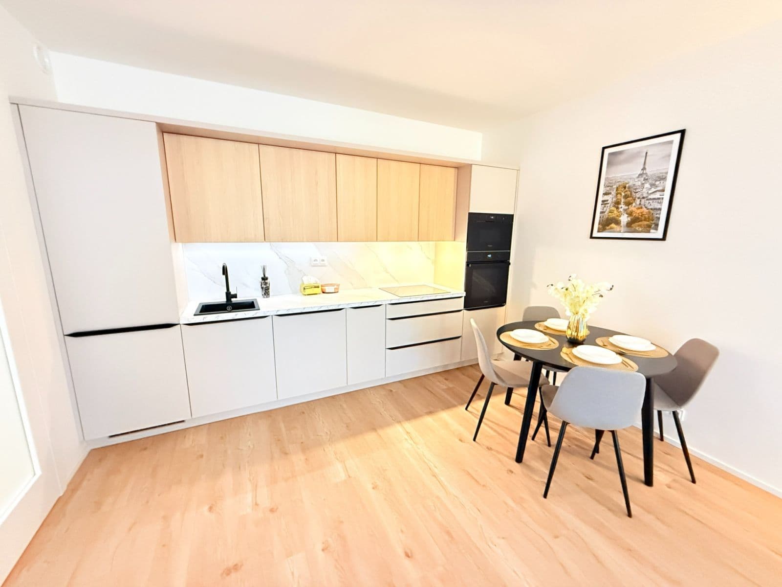Prodej bytu 2+kk 54 m², Hábova, Praha, Praha Prodej bytu 2+kk 54 m², Hábova, Praha, Praha