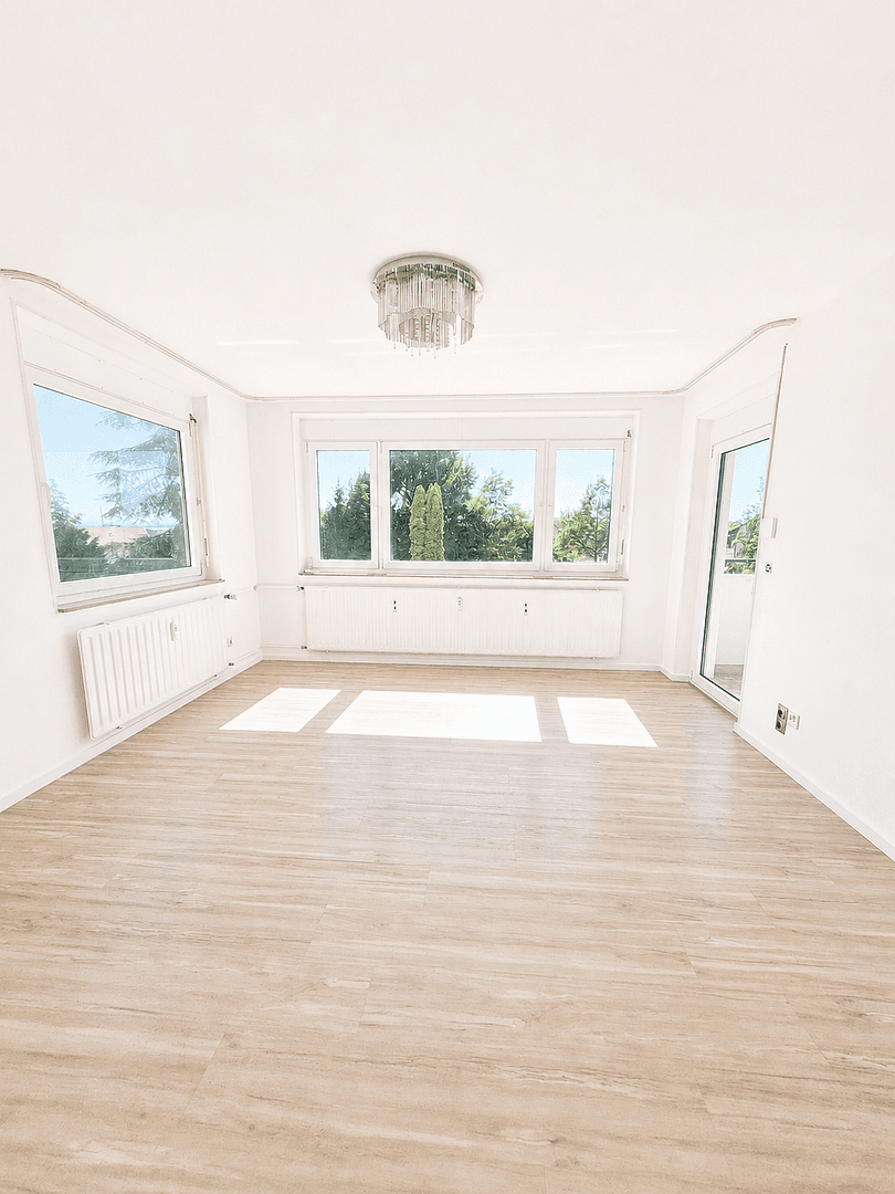 Pronájem bytu 3+1 90 m², Spiegelberg 1, Immenstaad am Bodensee, Bádensko-Württembersko Pronájem bytu 3+1 90 m², Spiegelberg 1, Immenstaad am Bodensee, Bádensko-Württembersko