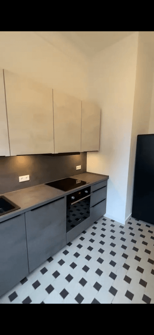 Pronájem bytu 4+1 80 m², Maternusstraße 39, Köln, Severní Porýní-Vestfálsko Pronájem bytu 4+1 80 m², Maternusstraße 39, Köln, Severní Porýní-Vestfálsko