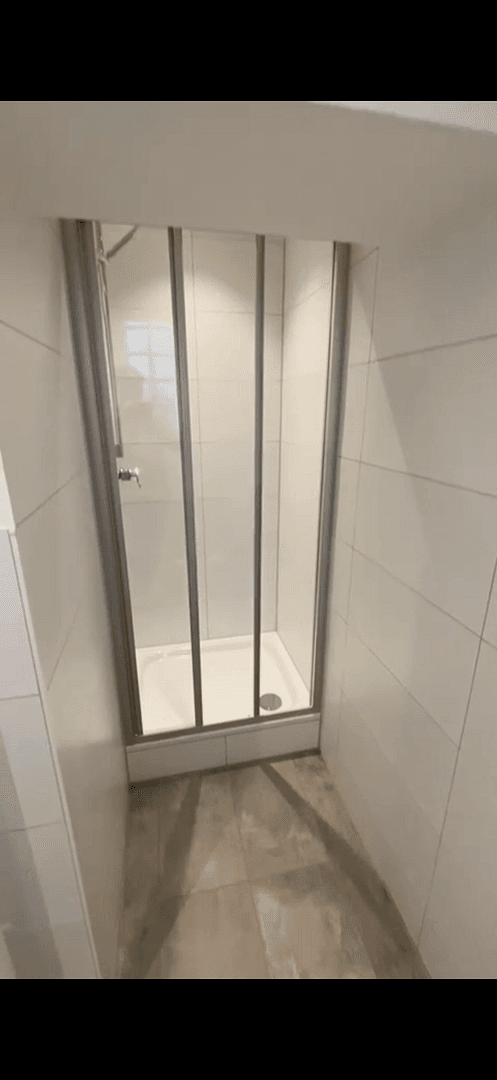 Pronájem bytu 4+1 80 m², Maternusstraße 39, Köln, Severní Porýní-Vestfálsko Pronájem bytu 4+1 80 m², Maternusstraße 39, Köln, Severní Porýní-Vestfálsko