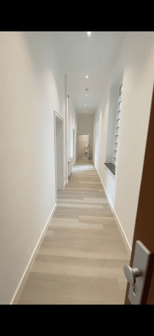 Pronájem bytu 4+1 80 m², Maternusstraße 39, Köln, Severní Porýní-Vestfálsko Pronájem bytu 4+1 80 m², Maternusstraße 39, Köln, Severní Porýní-Vestfálsko