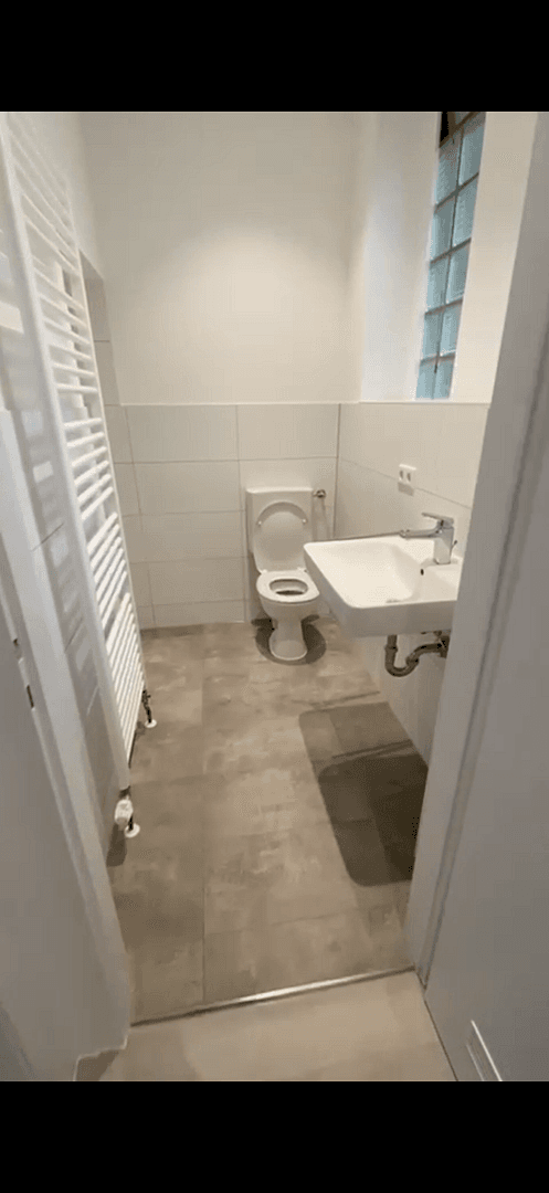 Pronájem bytu 4+1 80 m², Maternusstraße 39, Köln, Severní Porýní-Vestfálsko Pronájem bytu 4+1 80 m², Maternusstraße 39, Köln, Severní Porýní-Vestfálsko