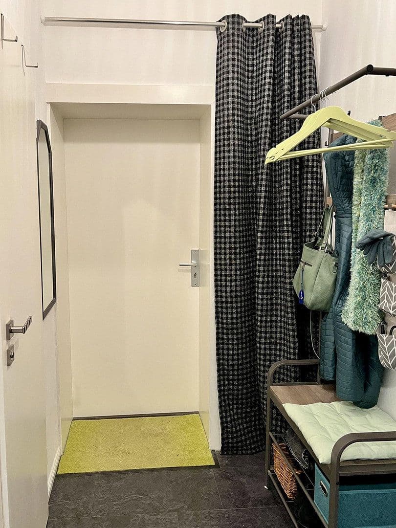 Pronájem bytu 2+1 45 m², Am Wichelhausberg 16, Wuppertal, Severní Porýní-Vestfálsko Pronájem bytu 2+1 45 m², Am Wichelhausberg 16, Wuppertal, Severní Porýní-Vestfálsko