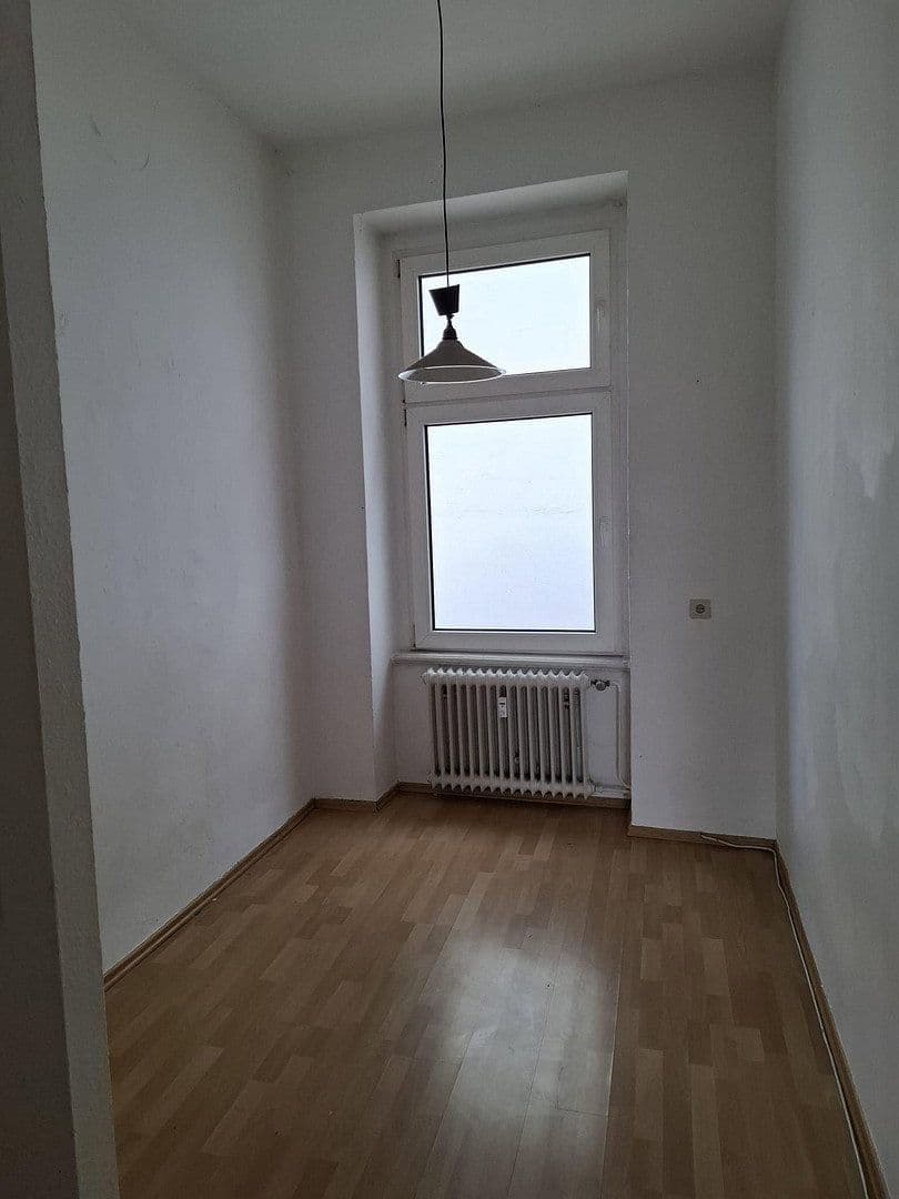 Pronájem bytu 1+kk 44 m², Plateniustr. 18, Wuppertal, Severní Porýní-Vestfálsko Pronájem bytu 1+kk 44 m², Plateniustr. 18, Wuppertal, Severní Porýní-Vestfálsko
