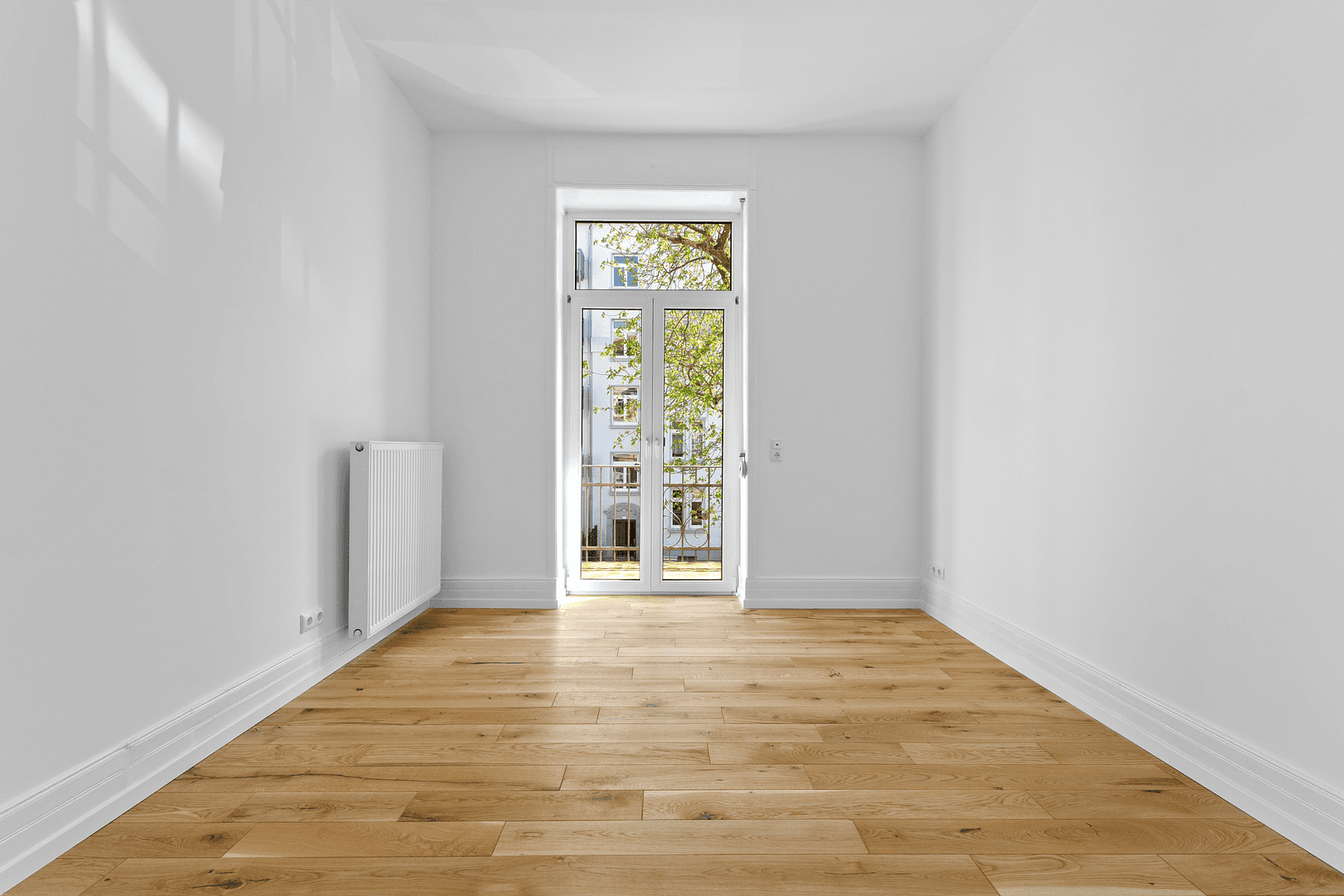 Prodej bytu 4+1 104 m², Frankfurt, Hessen Prodej bytu 4+1 104 m², Frankfurt, Hessen