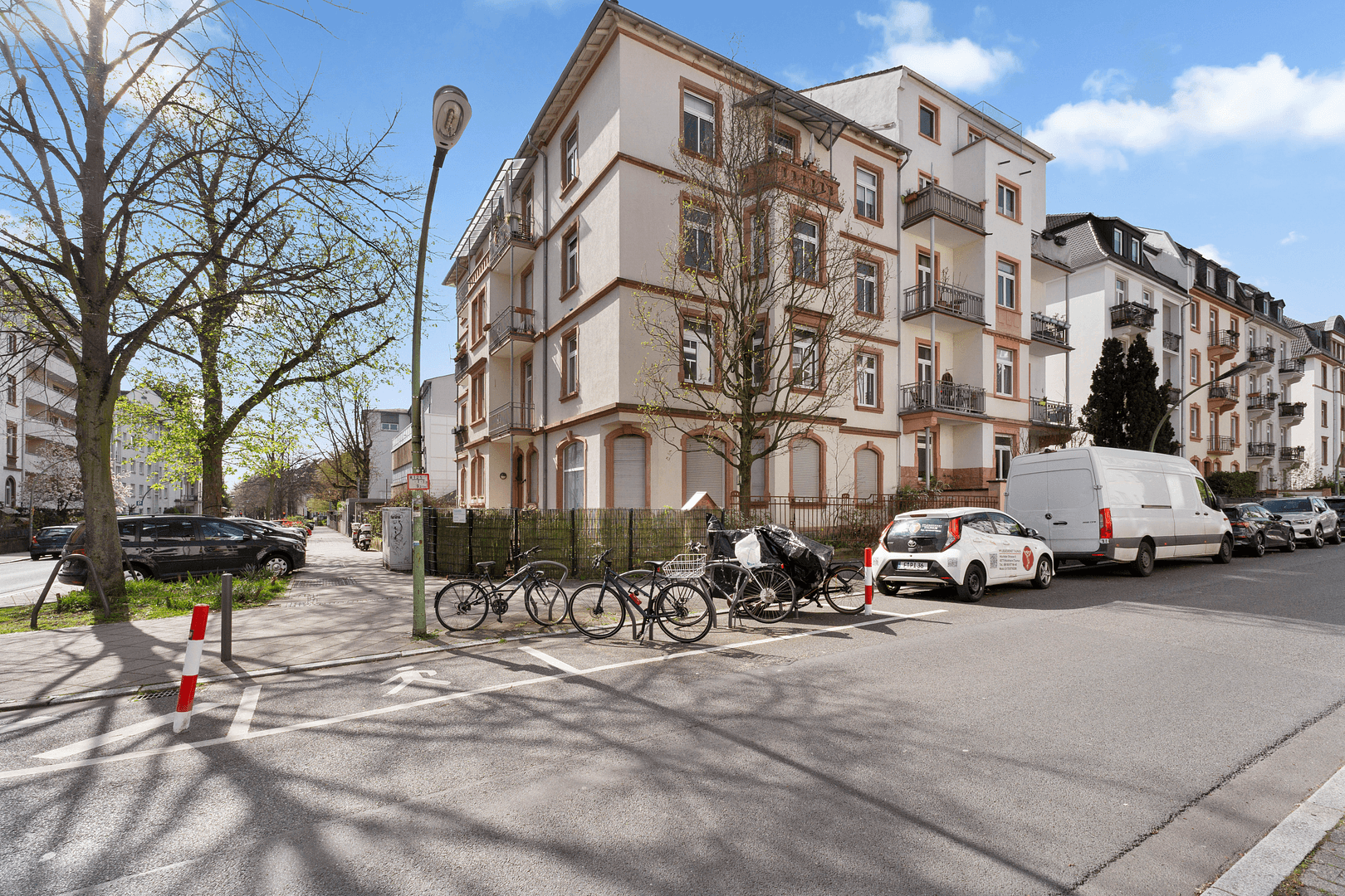 Prodej bytu 4+1 104 m², Frankfurt, Hessen Prodej bytu 4+1 104 m², Frankfurt, Hessen
