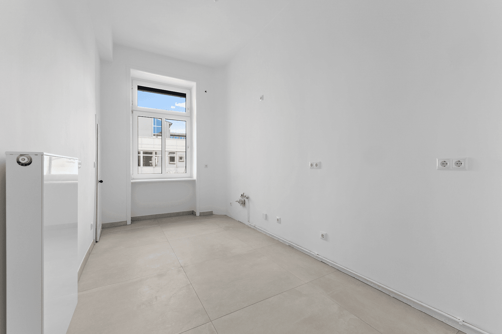 Prodej bytu 4+1 104 m², Frankfurt, Hessen Prodej bytu 4+1 104 m², Frankfurt, Hessen
