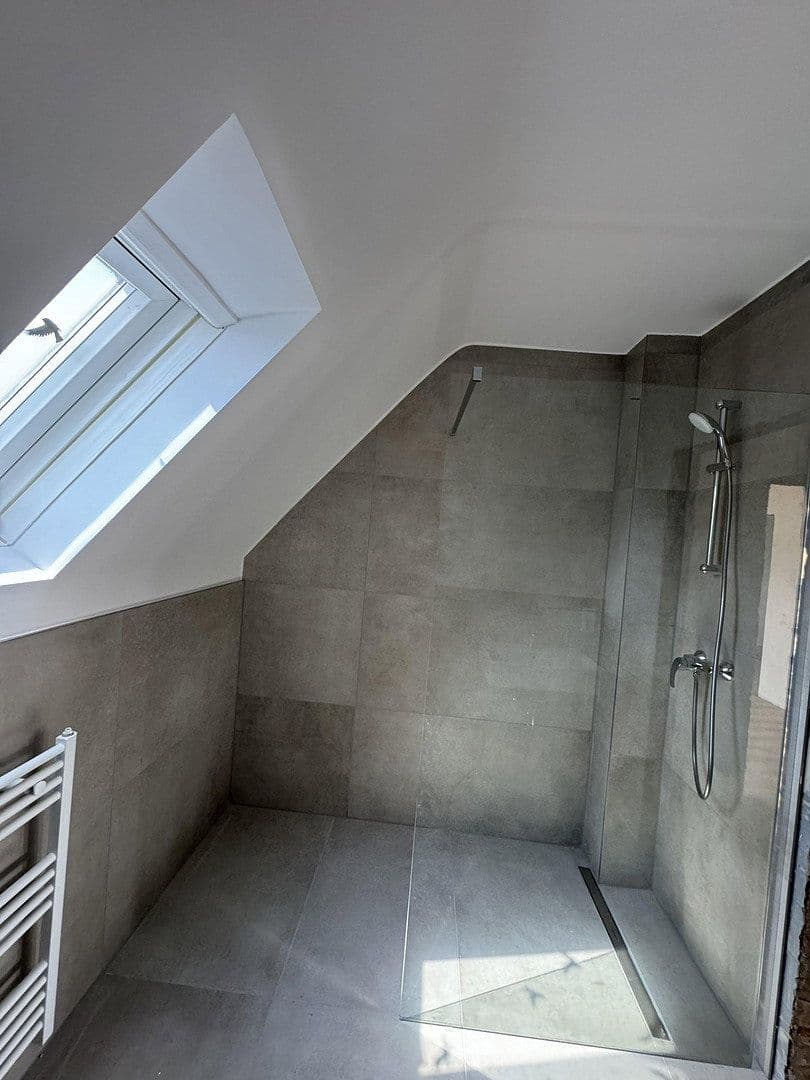 Pronájem bytu 3+1 65 m², Nikolausweg, Krefeld, Severní Porýní-Vestfálsko Pronájem bytu 3+1 65 m², Nikolausweg, Krefeld, Severní Porýní-Vestfálsko