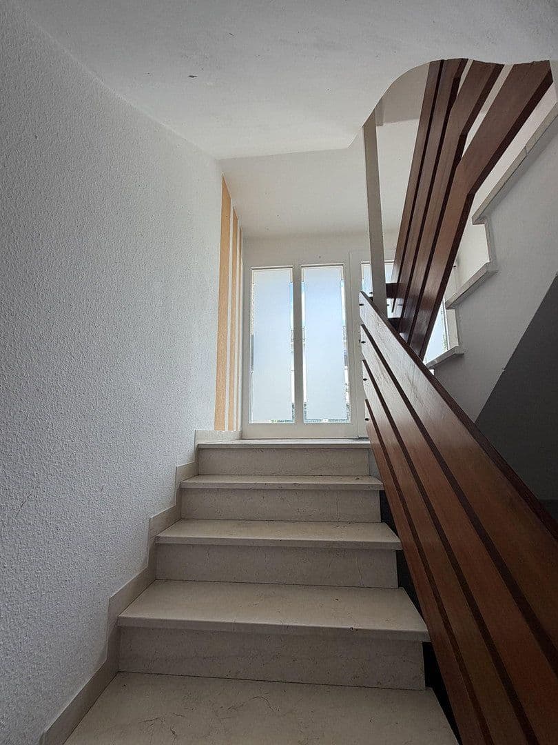 Prodej domu 228 m², pozemek 282 m², Lagesche Straße 7, Paderborn, Severní Porýní-Vestfálsko Prodej domu 228 m², pozemek 282 m², Lagesche Straße 7, Paderborn, Severní Porýní-Vestfálsko