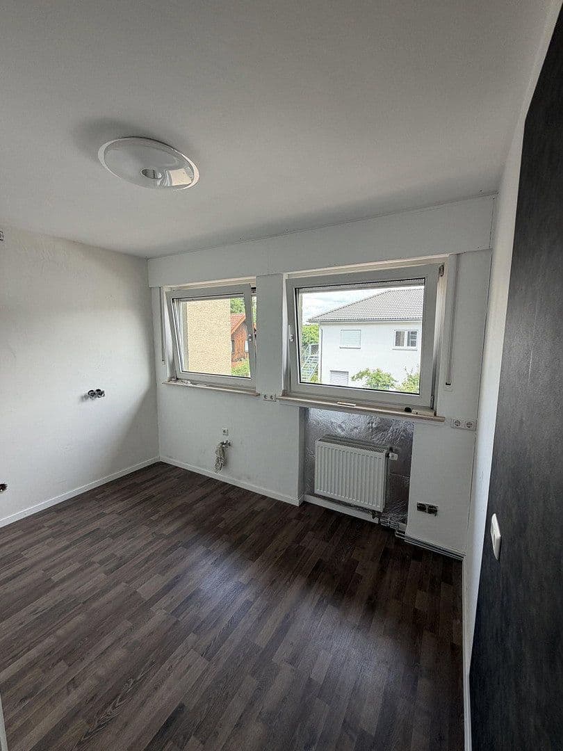 Prodej domu 228 m², pozemek 282 m², Lagesche Straße 7, Paderborn, Severní Porýní-Vestfálsko Prodej domu 228 m², pozemek 282 m², Lagesche Straße 7, Paderborn, Severní Porýní-Vestfálsko