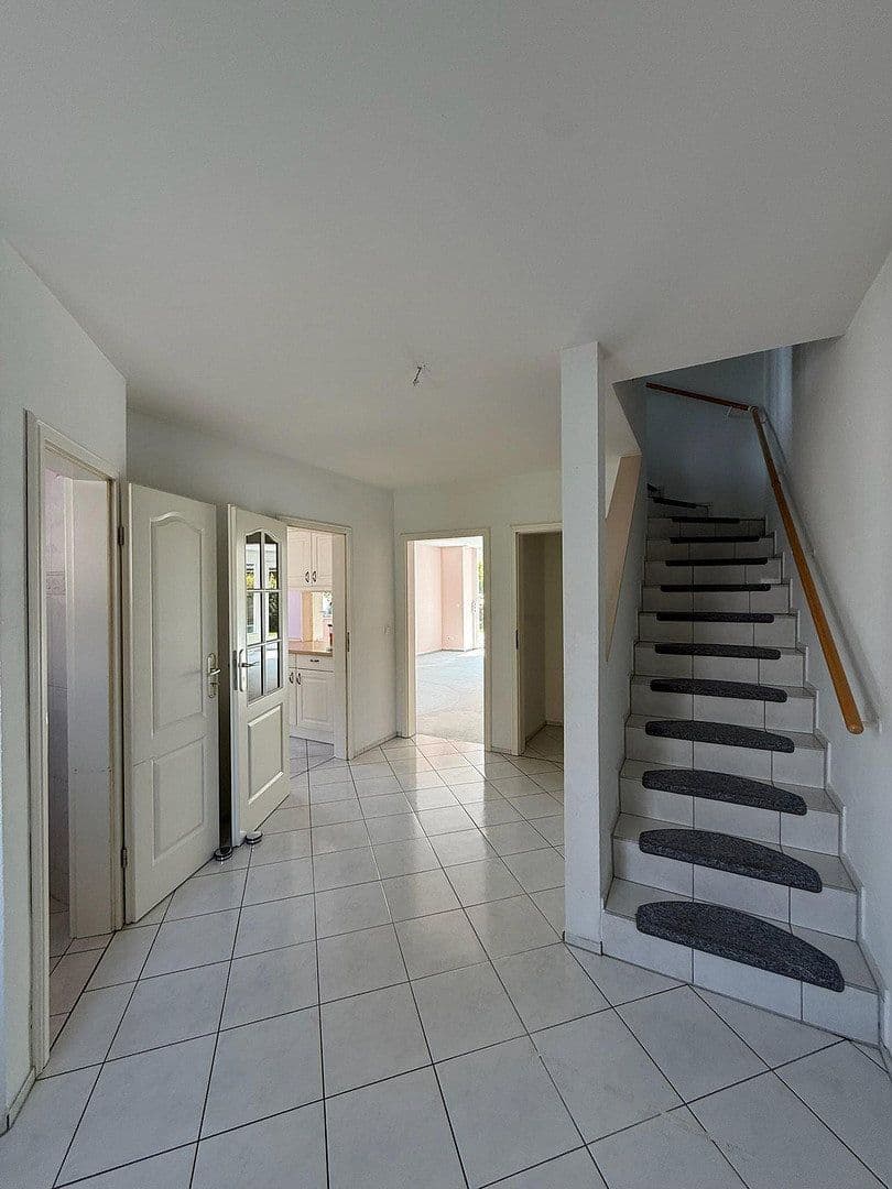 Prodej domu 125 m², pozemek 317 m², Langstücken 8d, Oststeinbek, Šlesvicko-Holštýnsko Prodej domu 125 m², pozemek 317 m², Langstücken 8d, Oststeinbek, Šlesvicko-Holštýnsko