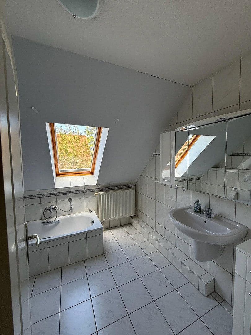Prodej domu 125 m², pozemek 317 m², Langstücken 8d, Oststeinbek, Šlesvicko-Holštýnsko Prodej domu 125 m², pozemek 317 m², Langstücken 8d, Oststeinbek, Šlesvicko-Holštýnsko