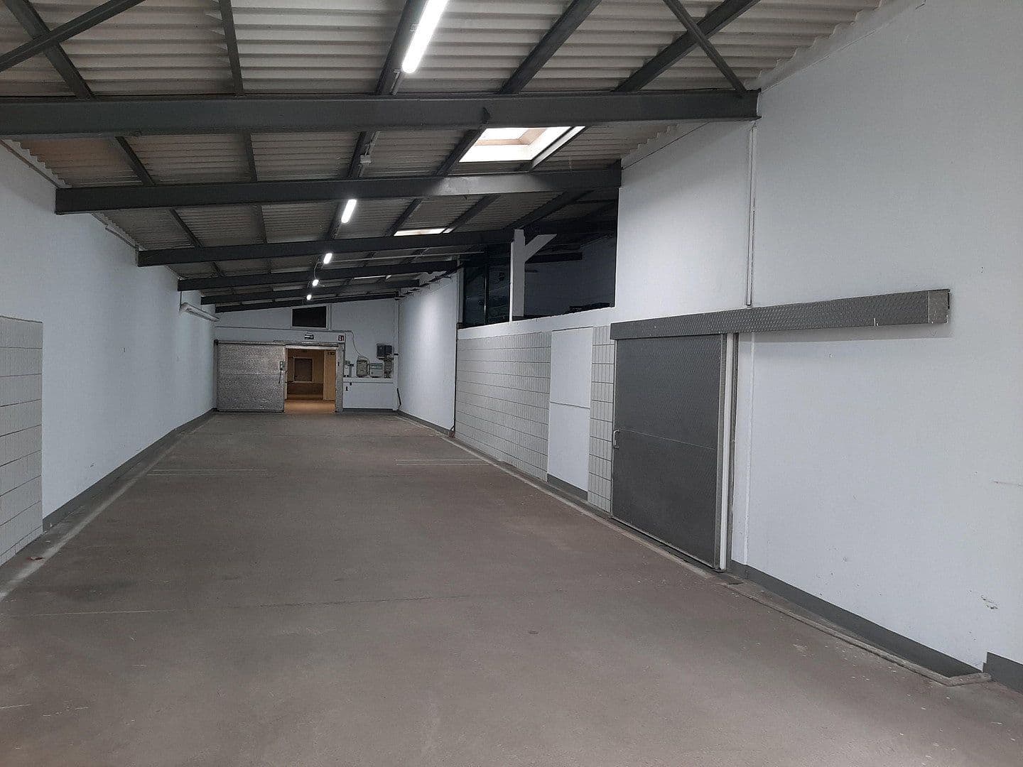 Pronájem nebytového prostoru 520 m², Lübeck, Šlesvicko-Holštýnsko Pronájem nebytového prostoru 520 m², Lübeck, Šlesvicko-Holštýnsko