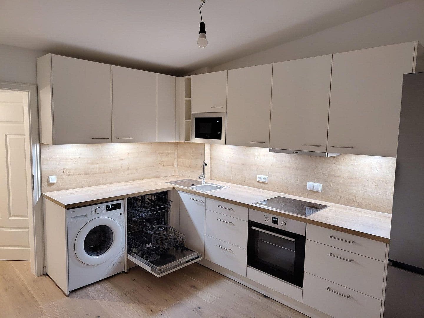 Pronájem bytu 3+kk 50 m², Hamburg, Hamburg Pronájem bytu 3+kk 50 m², Hamburg, Hamburg
