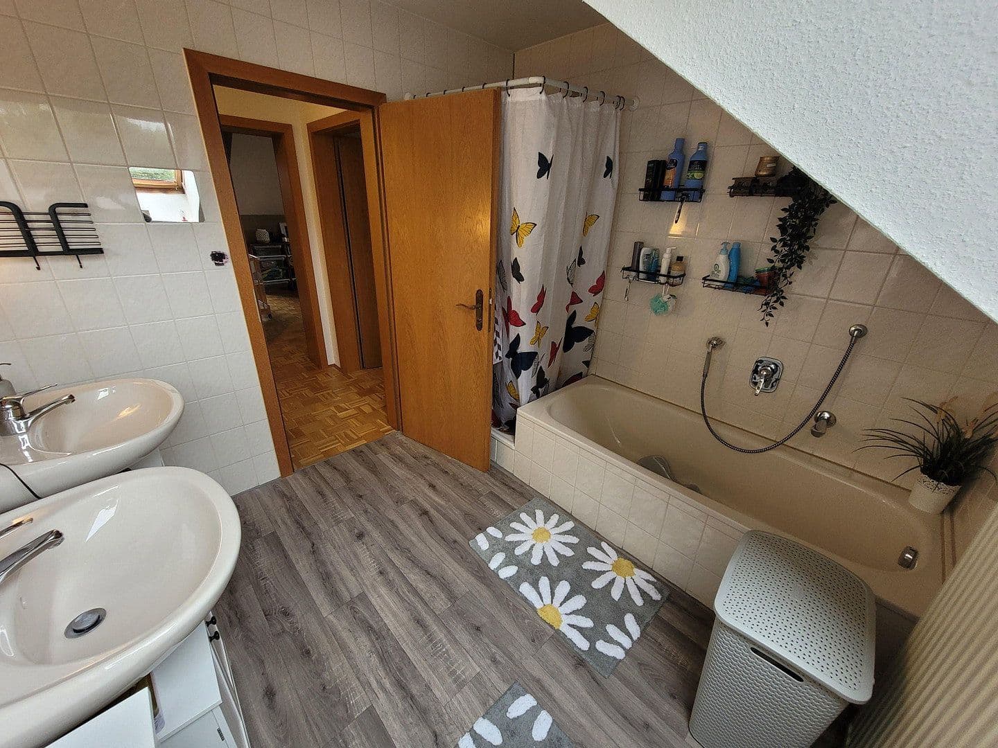 Prodej bytu 4+1 128 m², Heilbronn, Bádensko-Württembersko Prodej bytu 4+1 128 m², Heilbronn, Bádensko-Württembersko