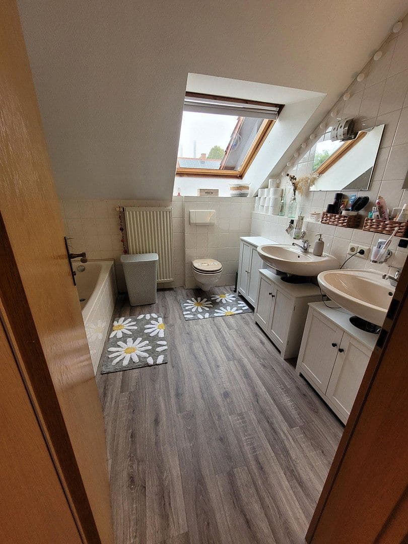 Prodej bytu 4+1 128 m², Heilbronn, Bádensko-Württembersko Prodej bytu 4+1 128 m², Heilbronn, Bádensko-Württembersko