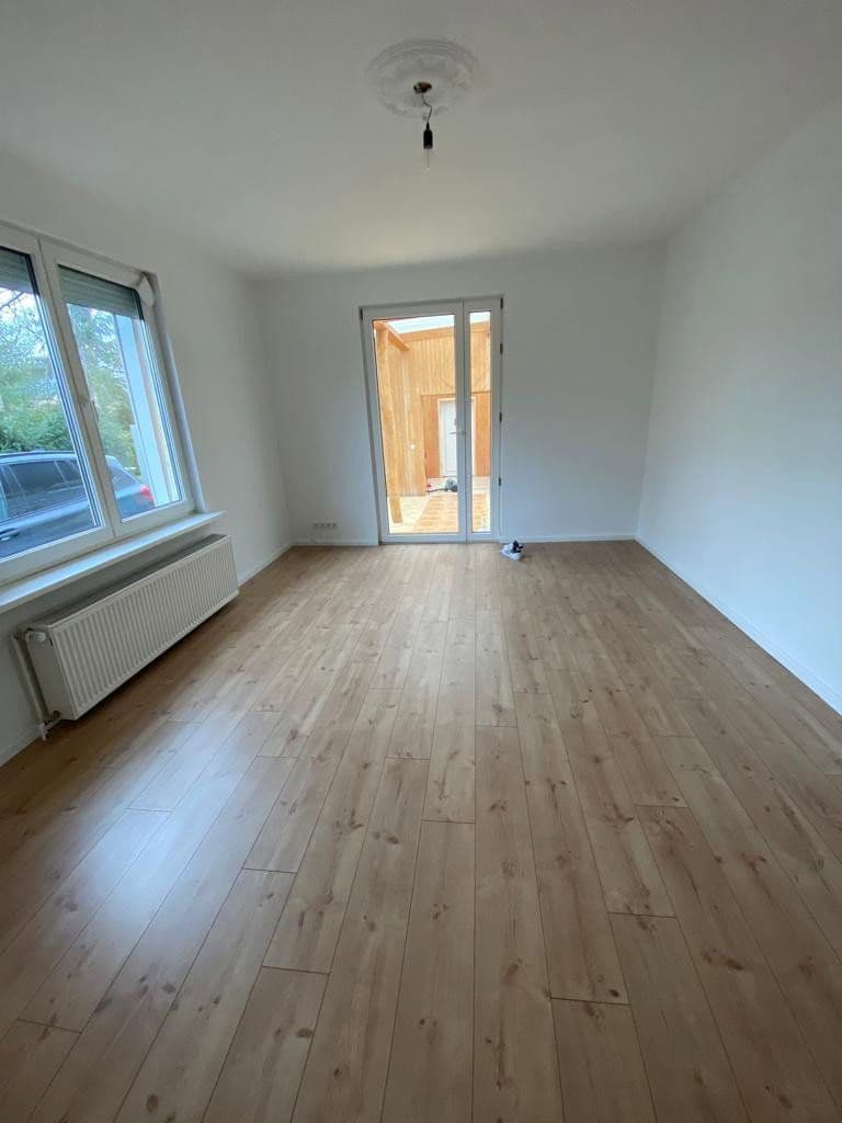 Pronájem domu 110 m², pozemek 530 m², Lübecker Straße 12, Berlin, Berlín Pronájem domu 110 m², pozemek 530 m², Lübecker Straße 12, Berlin, Berlín