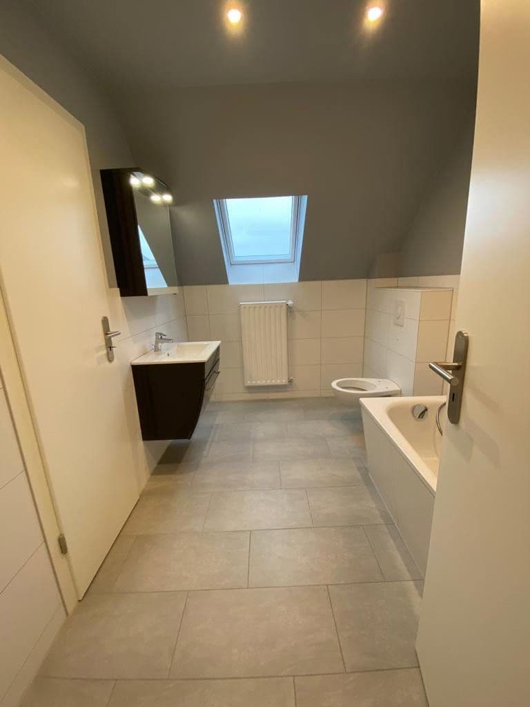 Pronájem domu 110 m², pozemek 530 m², Lübecker Straße 12, Berlin, Berlín Pronájem domu 110 m², pozemek 530 m², Lübecker Straße 12, Berlin, Berlín