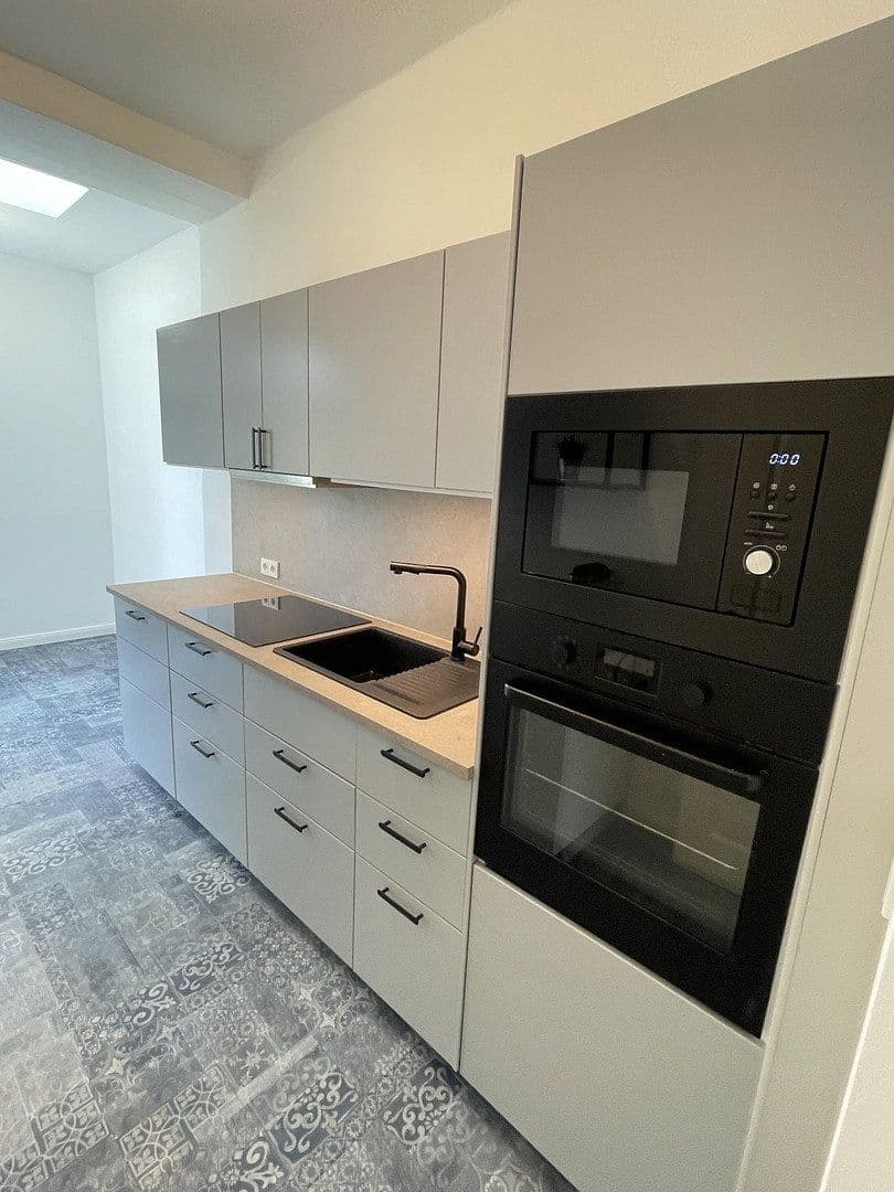 Pronájem bytu 3+1 66 m², Langer Weg 7, Magdeburg, Sasko-Anhaltsko Pronájem bytu 3+1 66 m², Langer Weg 7, Magdeburg, Sasko-Anhaltsko