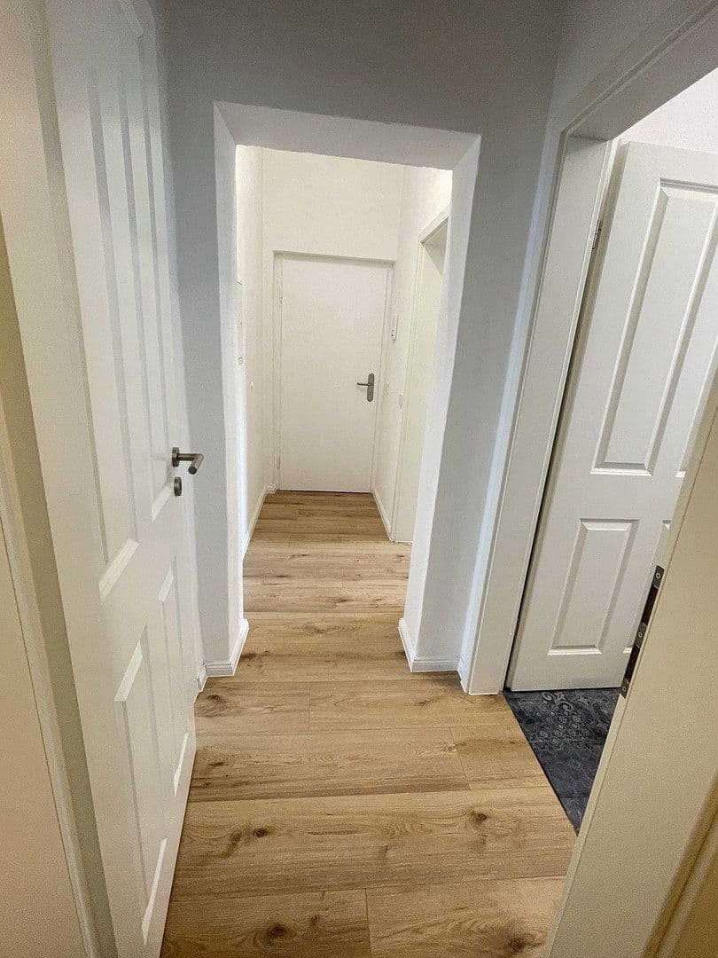 Pronájem bytu 3+1 66 m², Langer Weg 7, Magdeburg, Sasko-Anhaltsko Pronájem bytu 3+1 66 m², Langer Weg 7, Magdeburg, Sasko-Anhaltsko