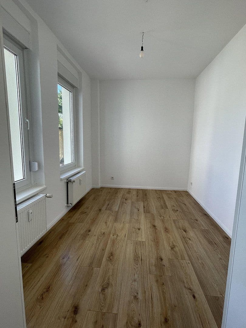 Pronájem bytu 3+1 66 m², Langer Weg 7, Magdeburg, Sasko-Anhaltsko Pronájem bytu 3+1 66 m², Langer Weg 7, Magdeburg, Sasko-Anhaltsko